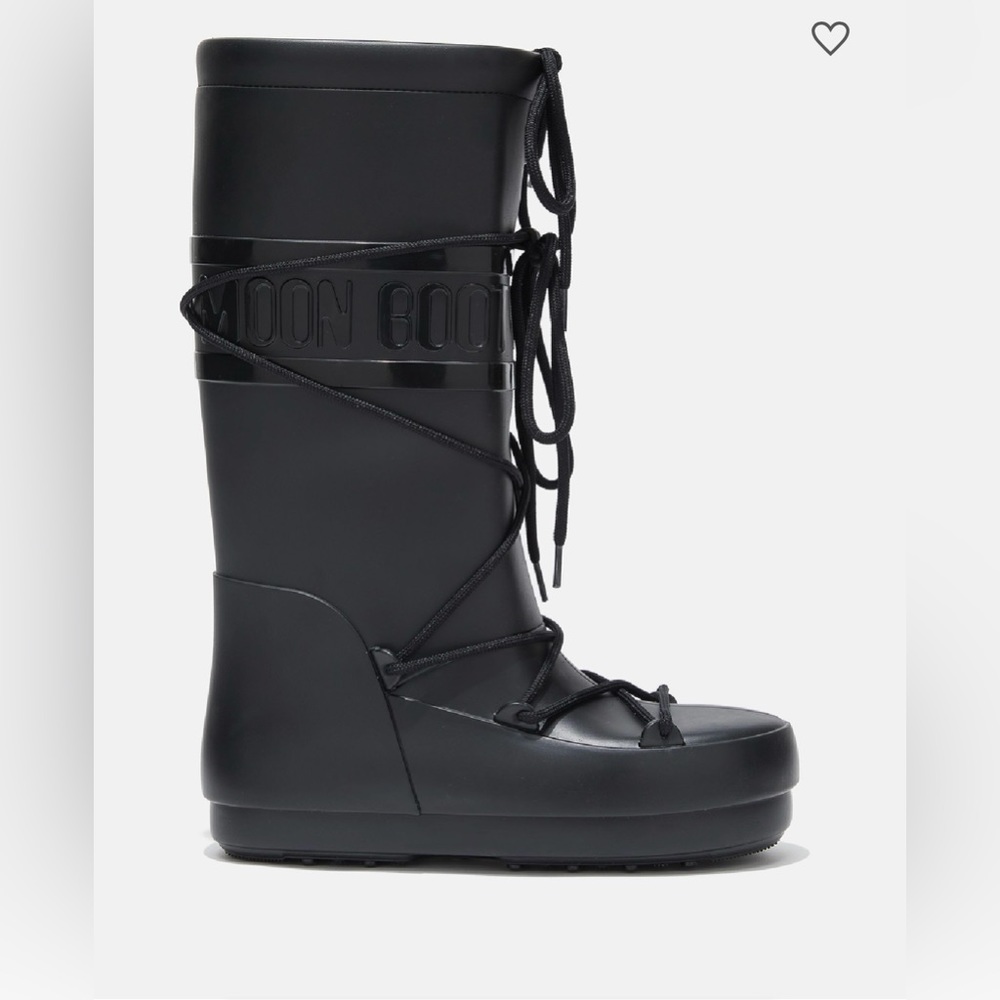 NWT Moon Boot Rain Boot 🚨SOLD OUT EVERYWHERE🚨